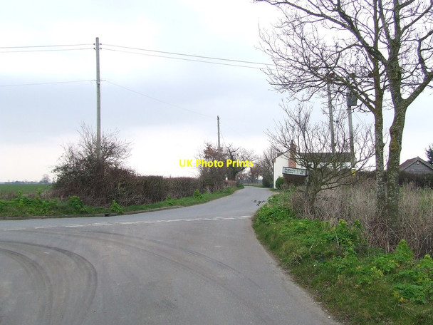 Photo 6"x4" Road Junction Rushmere\/TM4987 c2016