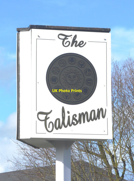 Photo 6"x4" Star sign at 'The Talisman' Wednesfield c2016