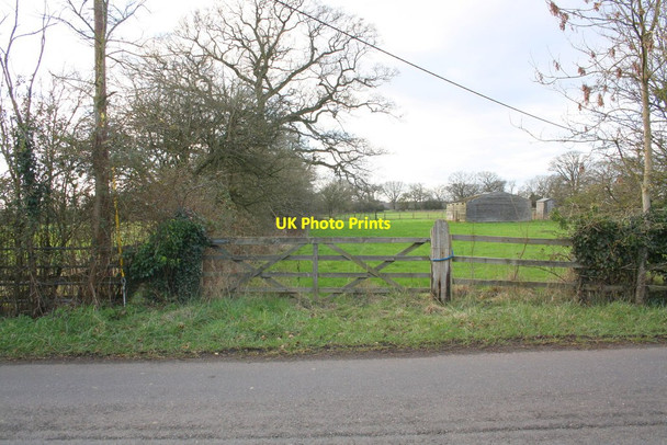 Photo 6"x4" Gateway to field beside Hatfield Pits Road Delly End c2016