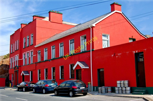 Photo 6"x4" Pub at Burtonport Harbour Burtonport c2008