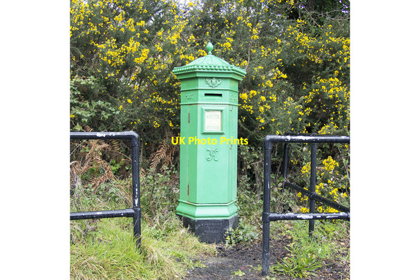 Photo 6"x4" Victorian Postbox, Rocky Valley Kilmacanoge c2016