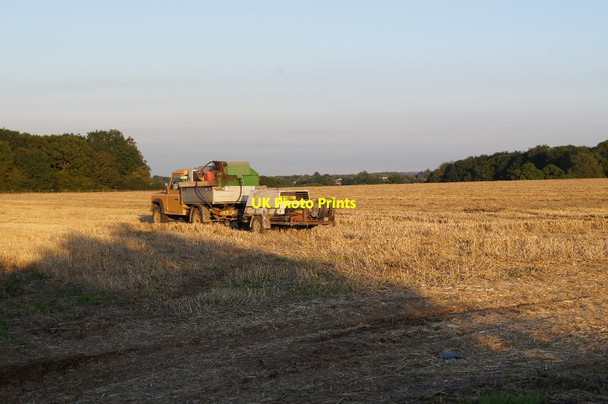 Photo 6"x4" What are they spraying here? Pardown c2015