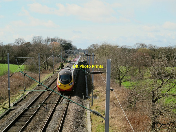 Photo 6"x4" Pendolino approaching Brereton Lane bridge Bradwall Green c2016