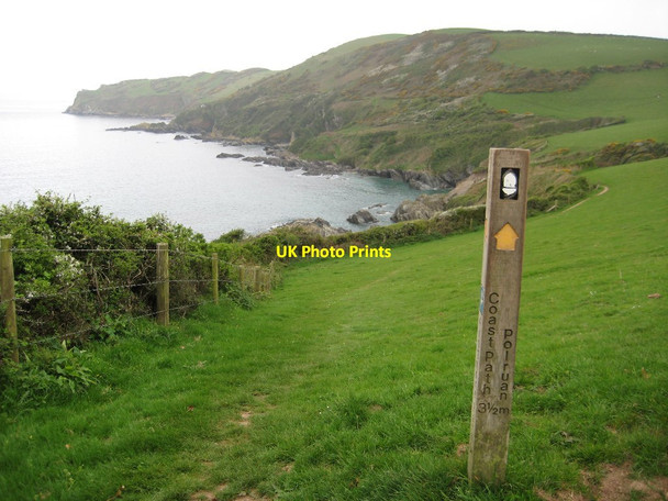 Photo 6"x4" The coast path above Palace Cove Lansallos c2011