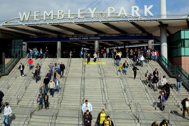 Photo 6"x4" Wembley Park Station Wembley c2016