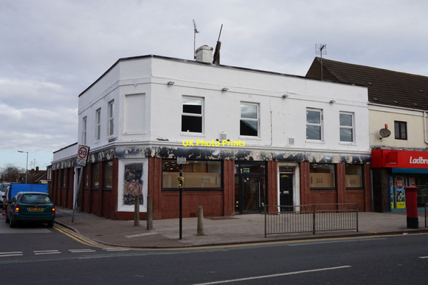 Photo 6"x4" The former Elephant & Castle public house Kingston upon Hull c2016