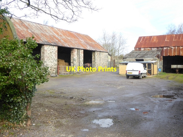 Photo 6"x4" Farmyard at Ty Croes Farm Newborough\/Niwbwrch c2016