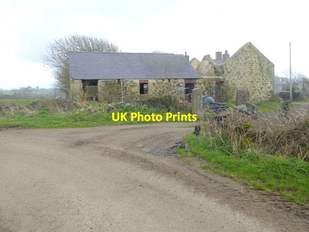 Photo 6"x4" Old barn at Tre-Ddafydd-uchaf Bethel\/SH3970 c2016