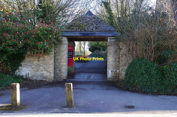 Photo 6"x4" Entrance to Sainsbury's from Farm Mill Lane, Witney, Oxon Witney c2016