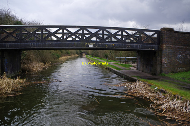 Photo 6"x4" Hill Farm Bridge, Rushall Canal Grove Vale c2016