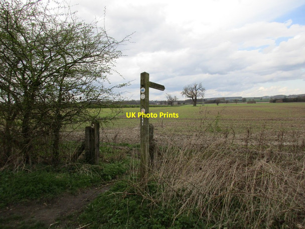 Photo 6"x4" Footpath sign on the Southwell Trail Edingley c2016