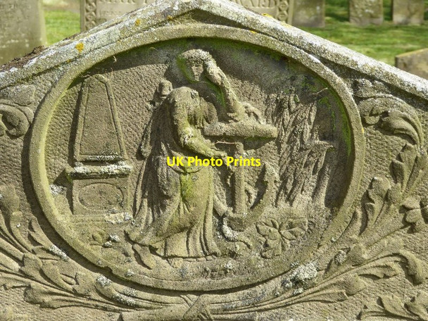 Photo 6"x4" Detail of a gravestone, Severn Stoke churchyard #3 Severn Stoke c2016