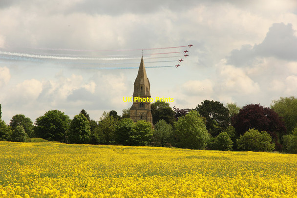 Photo 6"x4" Red Arrows over Aisthorpe Aisthorpe c2016