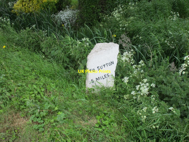 Photo 6"x4" Milestone - to Sutton 5 miles Clenchwarton c2016