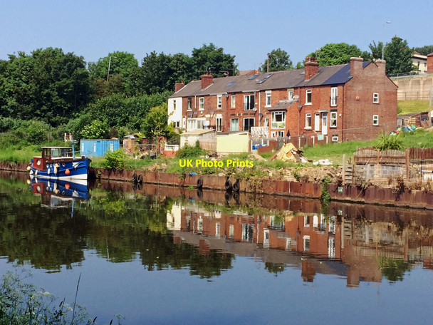 Photo 6"x4" Tis a grand morning on The New Cut at Mexborough Mexborough c2016