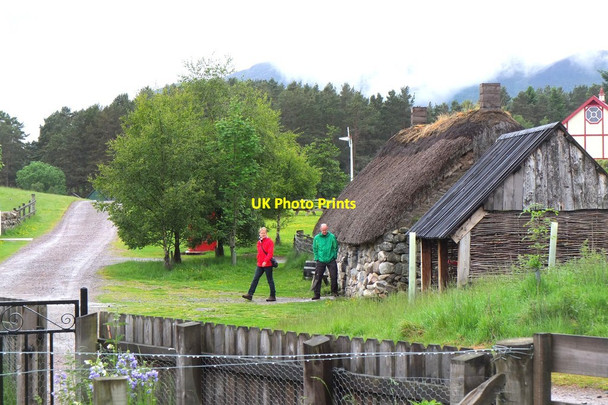 Photo 6"x4" Black House, Highland Folk Museum Newtonmore c2016