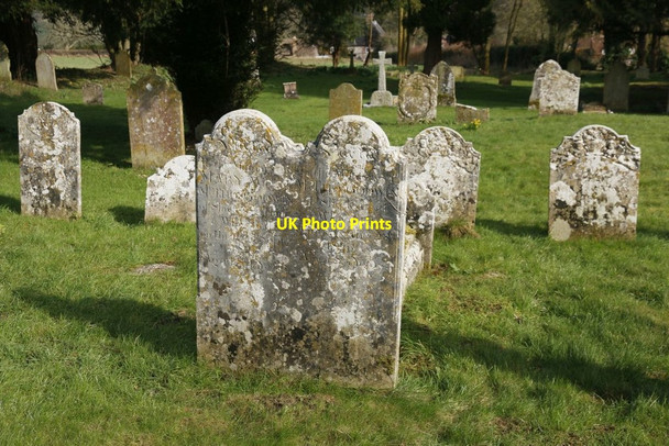 Photo 6"x4" Double Headstone Ovington\/SU5631 c2016