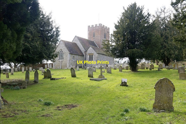 Photo 6"x4" Over the Churchyard Ovington\/SU5631 c2016