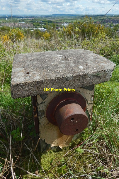 Photo 6"x4" Barrhead ROC Bunker: radio aerial cover Barrhead c2016