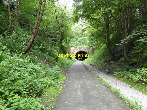 Photo 6"x4" The Eastern portal of Earlsheaton tunnel on the Ossett to Dewsbury greenway Dewsbury c2016