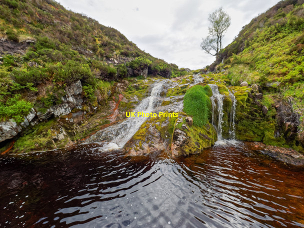 Photo 6"x4" Waterfall on the Allt Tarsuinn Allt Tarsuinn\/NH7025 c2016