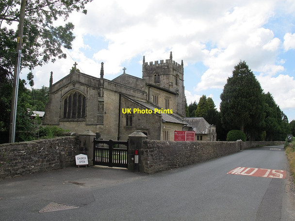 Photo 6"x4" St John the Baptist, Low Bentham: east end Low Bentham c2016