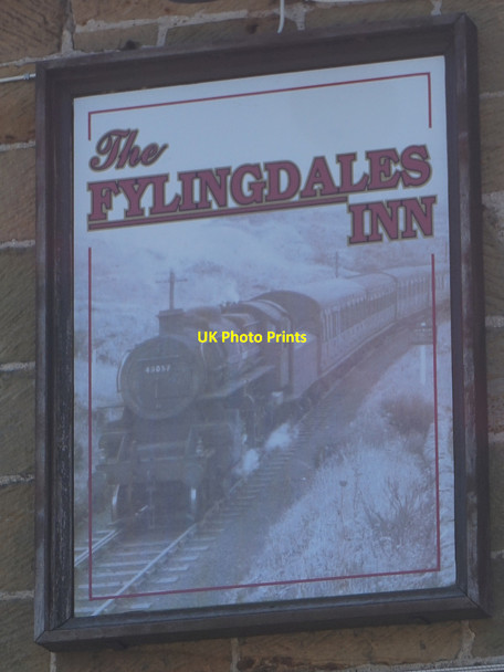 Photo 6"x4" Fylingdales Inn, Fylingthorpe Fylingthorpe c2017