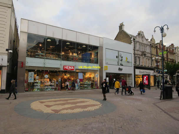 Photo 6"x4" Hema and Itsu, Clarence Street Kingston Upon Thames c2017