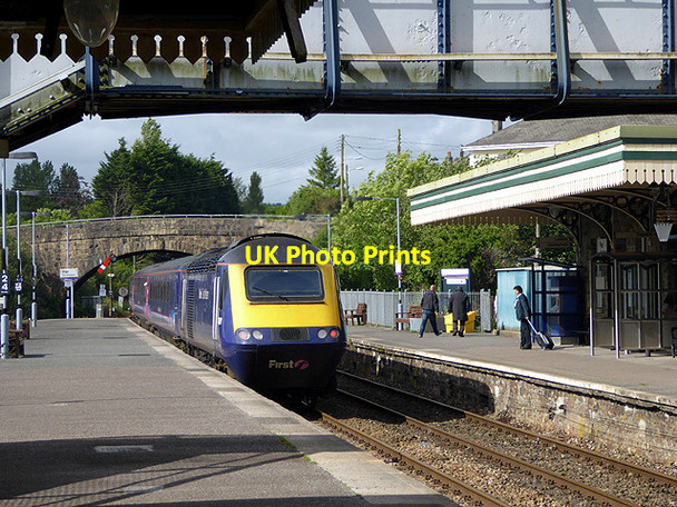 Photo 6"x4" An HST departing from Par Station Kilhallon c2017