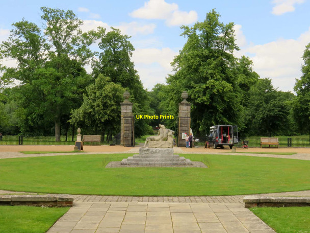 Photo 6"x4" The entrance to Ham House Richmond\/TQ1874 c2017