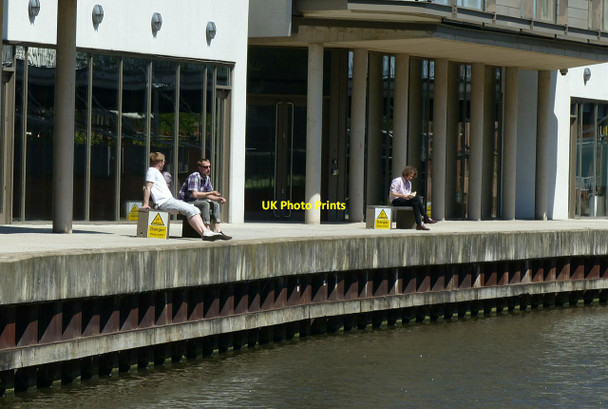 Photo 6"x4" Summer in the City \u00e2\u0080\u0093 At Nottingham One alongside the Nottingham Canal Nottingham\/SK5641 c2017