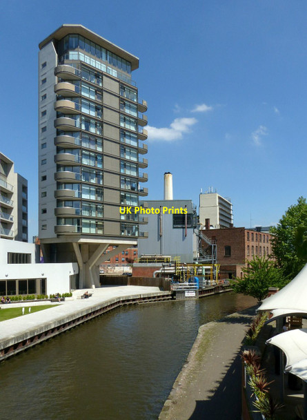 Photo 6"x4" Nottingham Canal with Nottingham one tower Nottingham\/SK5641 c2017