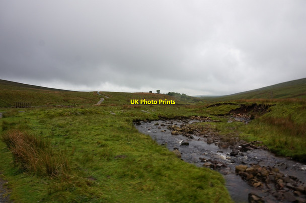 Photo 6"x4" 10-30am path at Force Gill Ribble Head\/SD7779 c2017