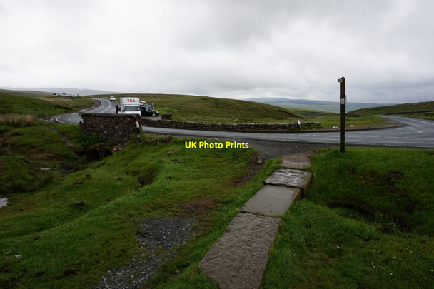 Photo 6"x4" 11-05am  junction of B6255 and B6479 Ribble Head\/SD7779 c2017