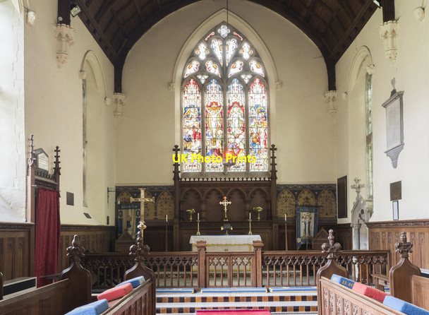 Photo 6"x4" St Mary, Doddington -  Sanctuary Doddington\/TL3990 c2017