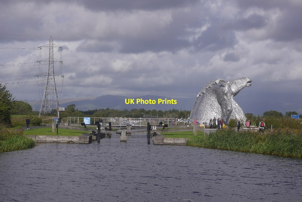 Photo 6"x4" Lock, new cut, Forth and Clyde Canal Falkirk c2016