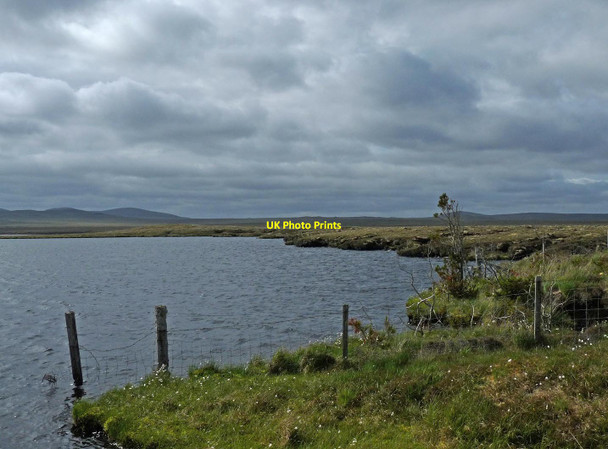 Photo 6"x4" Loch nan Caorann, Isle of Lewis Arnol c2017
