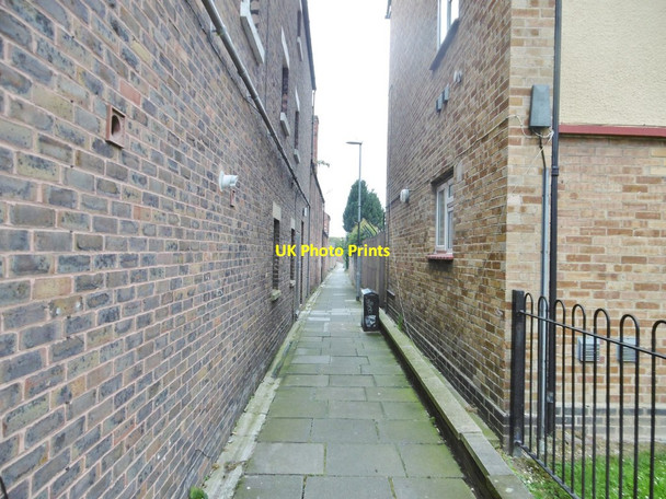 Photo 6"x4" Portsea, Kings Bench Alley Portsmouth\/SU6501 c2017