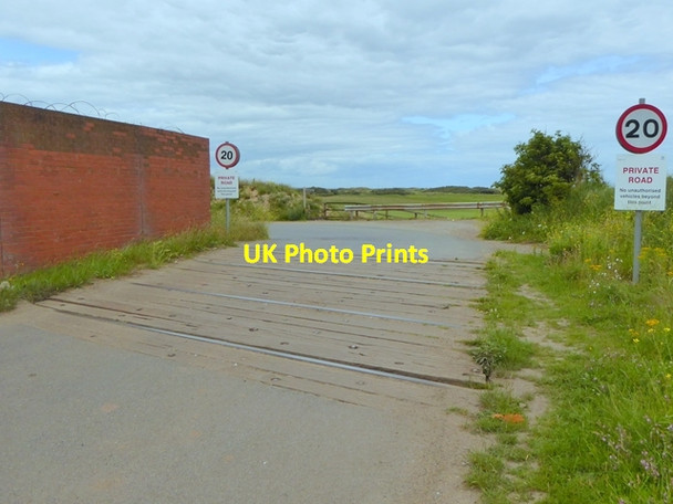 Photo 6"x4" Old railway crossing Warrenby c2017