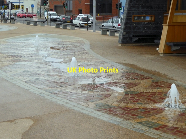 Photo 6"x4" Seafront fountains, Redcar Redcar\/NZ6124 c2017