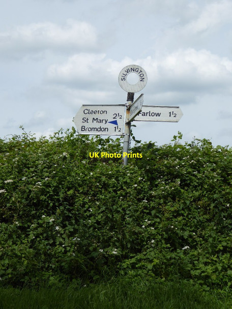 Photo 6"x4" Road sign at Silvington Farlow c2017