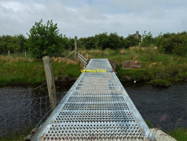 Photo 6"x4" Footbridge across the Abhainn Thoraigh, Isle of Lewis Barabhas c2017