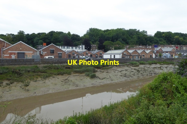 Photo 6"x4" Across the Avon Arno's Vale c2017
