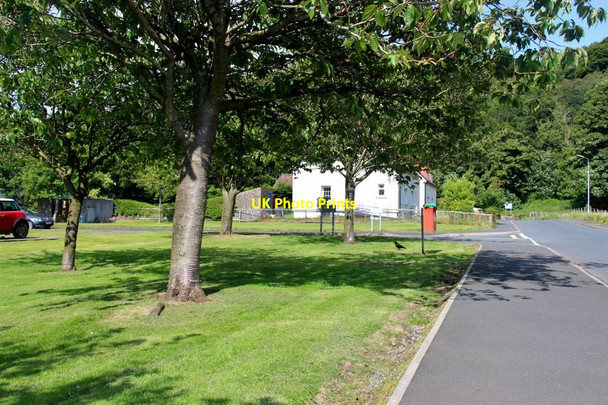 Photo 6"x4" Balloch Crescent, Millport Millport c2017
