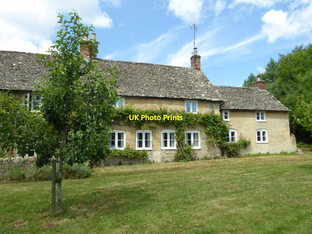Photo 6"x4" Cottage in Little Compton Little Compton c2017
