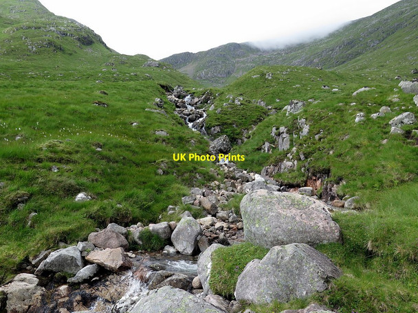 Photo 6"x4" Burn in Coire Cruachan Coire Cruachan c2017