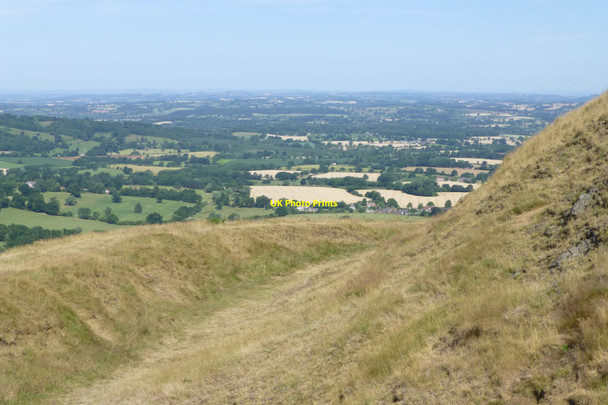 Photo 6"x4" Earthworks near the summit of Herefordshire Beacon Barton Court\/SO7440 c2017