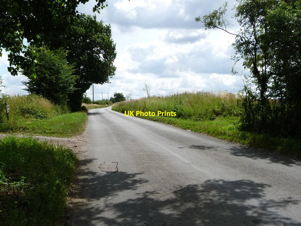 Photo 6"x4" Finningham Road, heading east from Cranmer Green Cranmer Green c2017