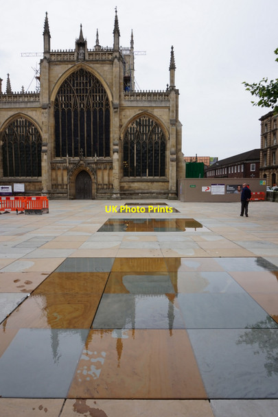 Photo 6"x4" Shimmering Ponds in Trinity Square, Hull Kingston upon Hull c2017