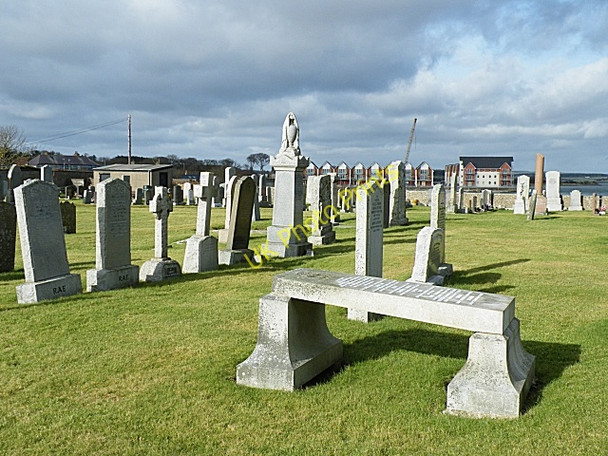 Photo 6"x4" Holy Rood Burial Ground Newburgh\/NJ9925 c2009